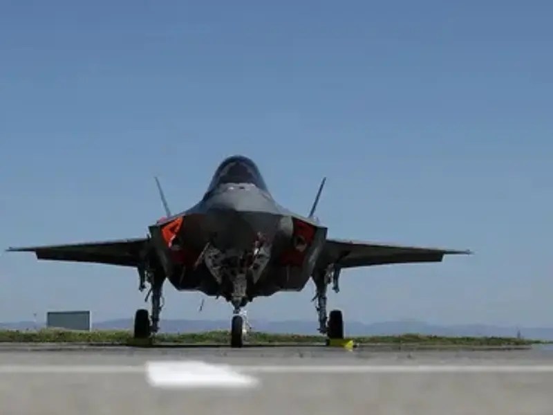 México niega haber prohibido sobrevuelo a avión militar&nbsp;estadounidense.