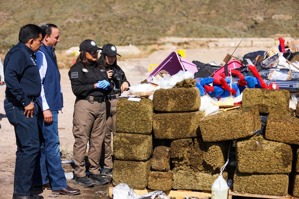 Gobierno de Sheimbaum reporta 10,000 detenciones y 90 toneladas de droga&nbsp;incautadas.