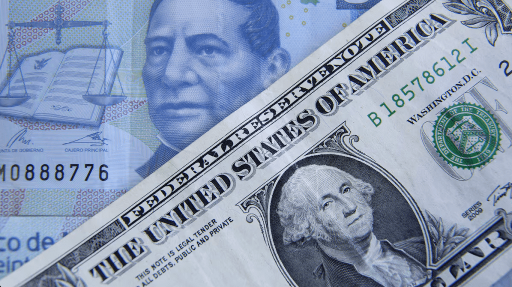 Precio del dólar alcanza 20.38 pesos ante nerviosismo por aranceles.